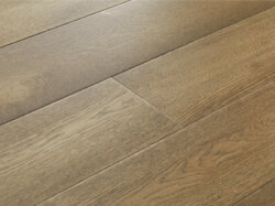 Milano_Oak_angle